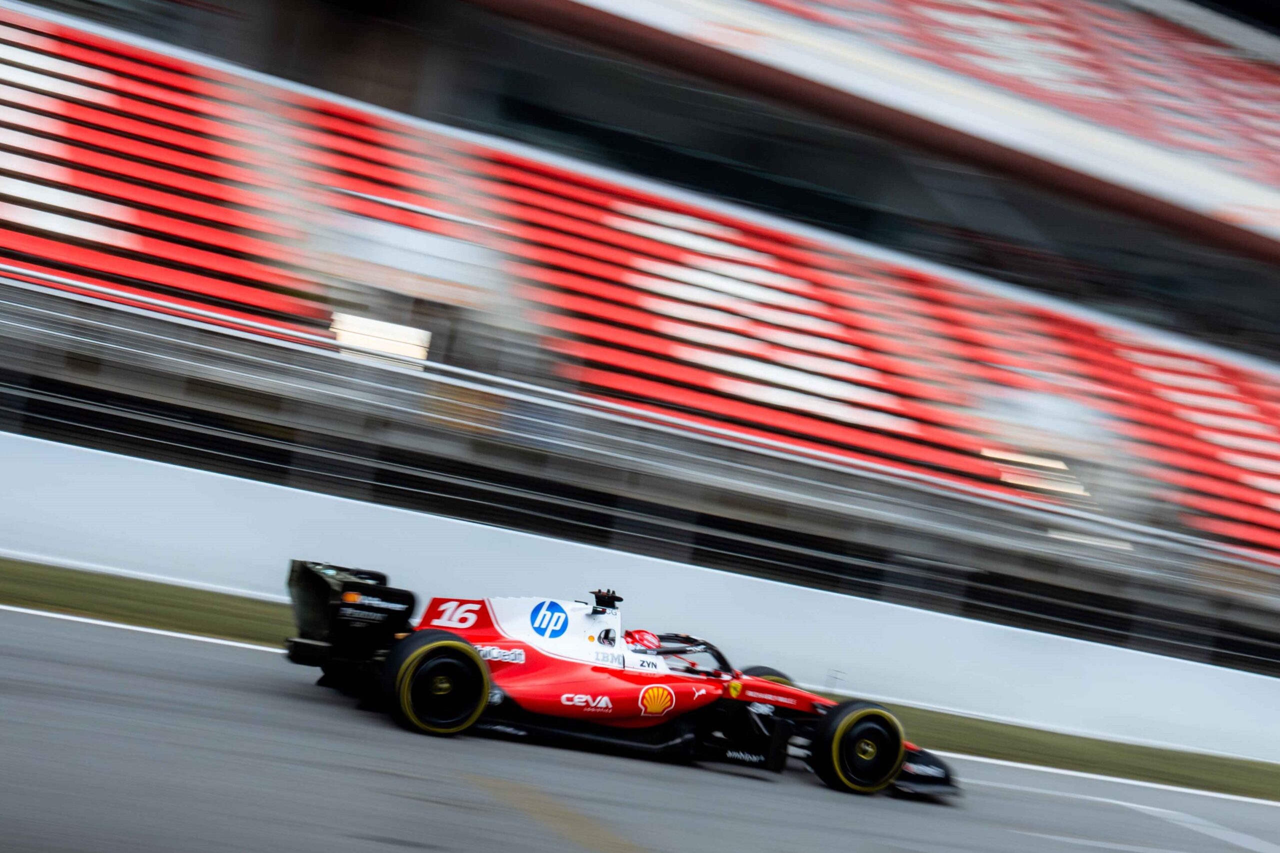 charles leclerc ferrari test barcellona f1 2026