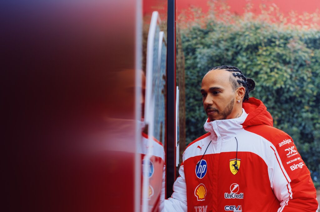 Ferrari, Hamilton: "Atmosfera positiva all'interno del team, settimana piacevole e produttiva"