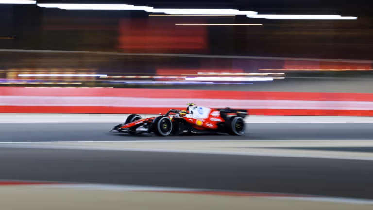 lewis hamilton ferrari fred vasseur test f1 3