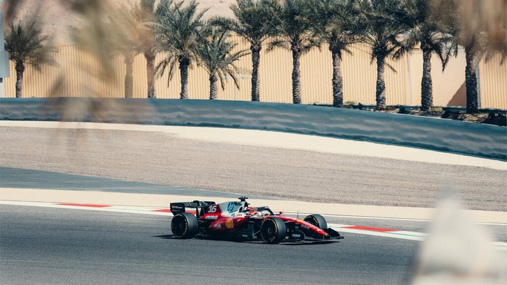 Ferrari cambia il retrotreno: cos'è e come funziona il flap davanti allo scarico della SF-26