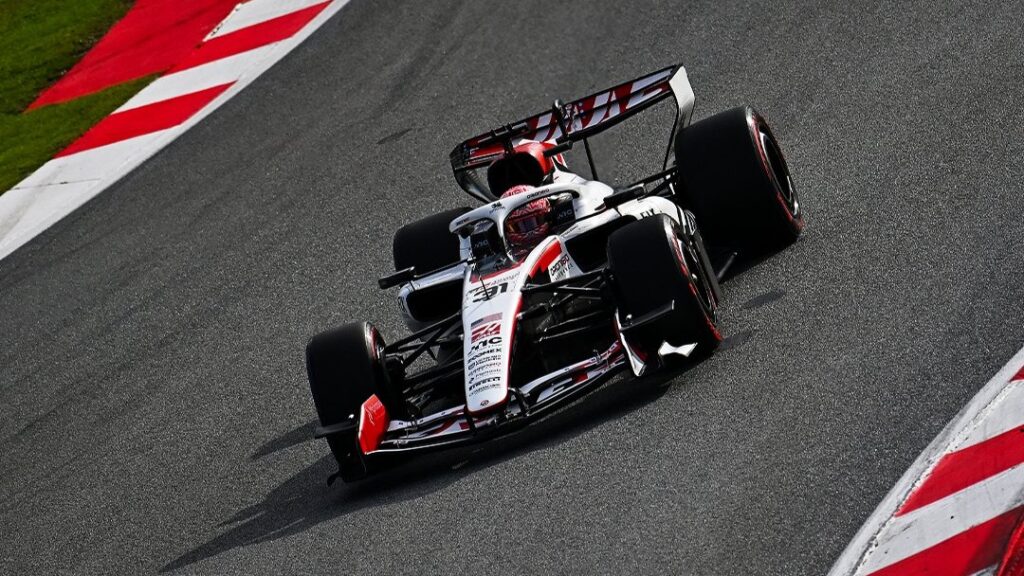 Perdita di carico e sorpassi complicati: le impressioni di Ocon e Bearman dopo i test