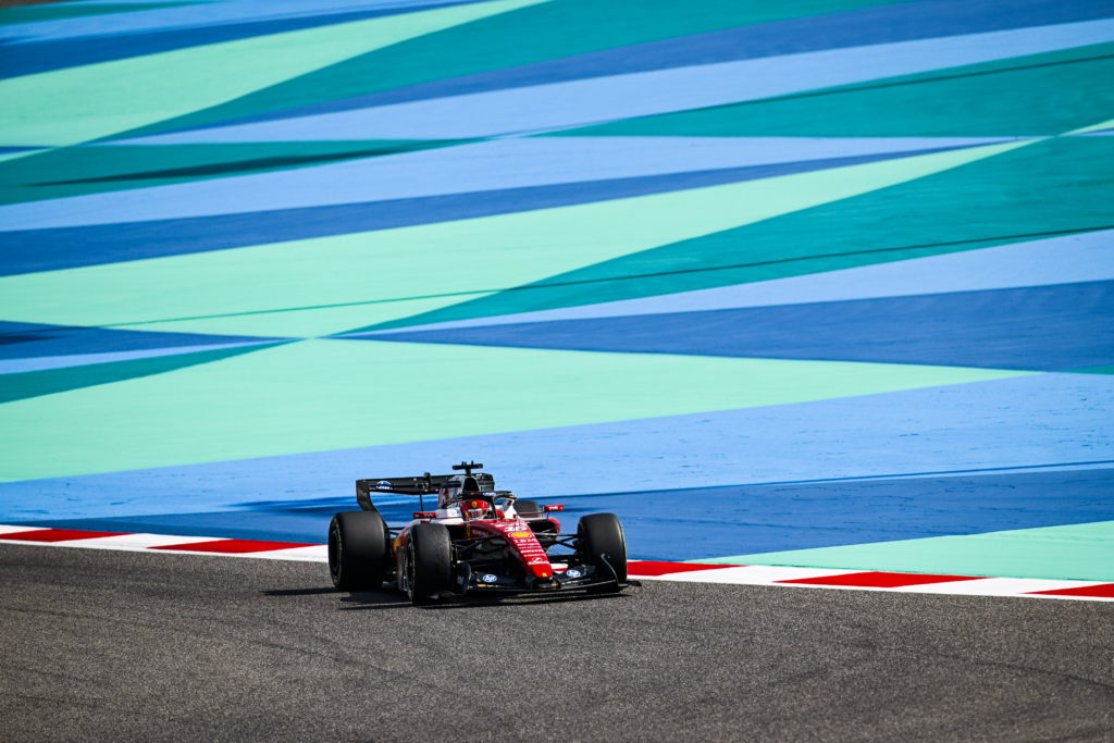 Ferrari, Vasseur: "Possiamo sapere soltanto il nostro margine, non quello degli avversari"