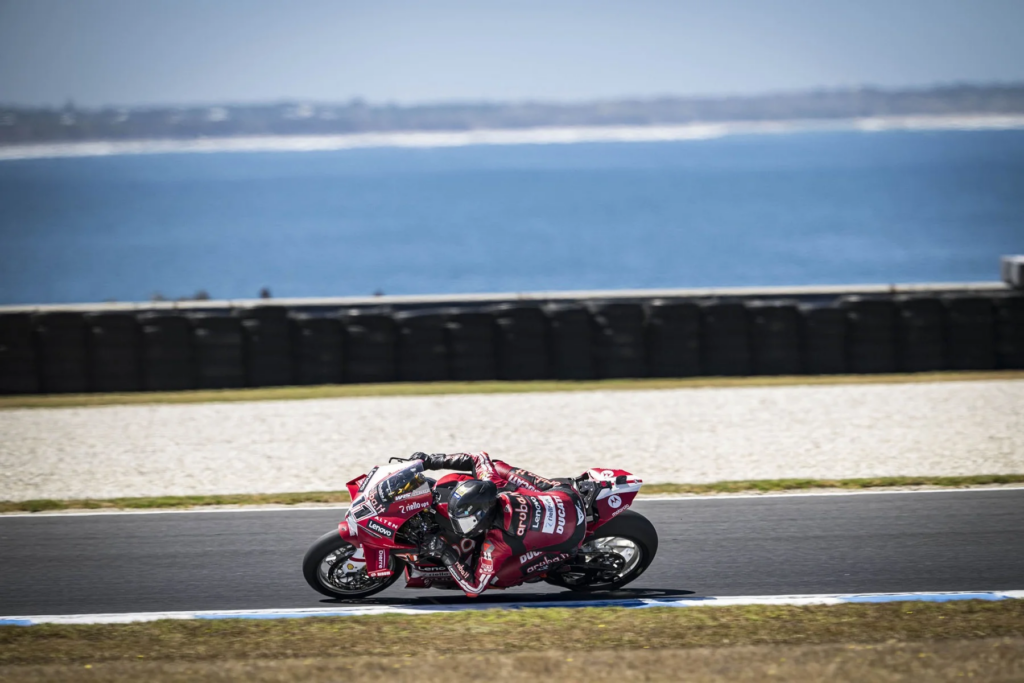 LIVE - Superpole WorldSBK in Australia: la cronaca in diretta della sessione