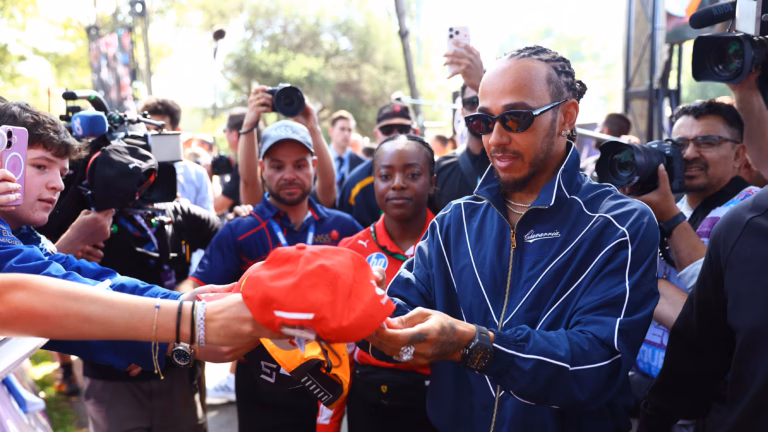 lewis hamilton ferrari australia F1 giovedì
