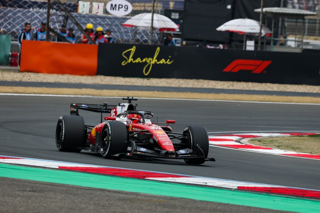 Ferrari f1 mercedes giappone vincere piano
