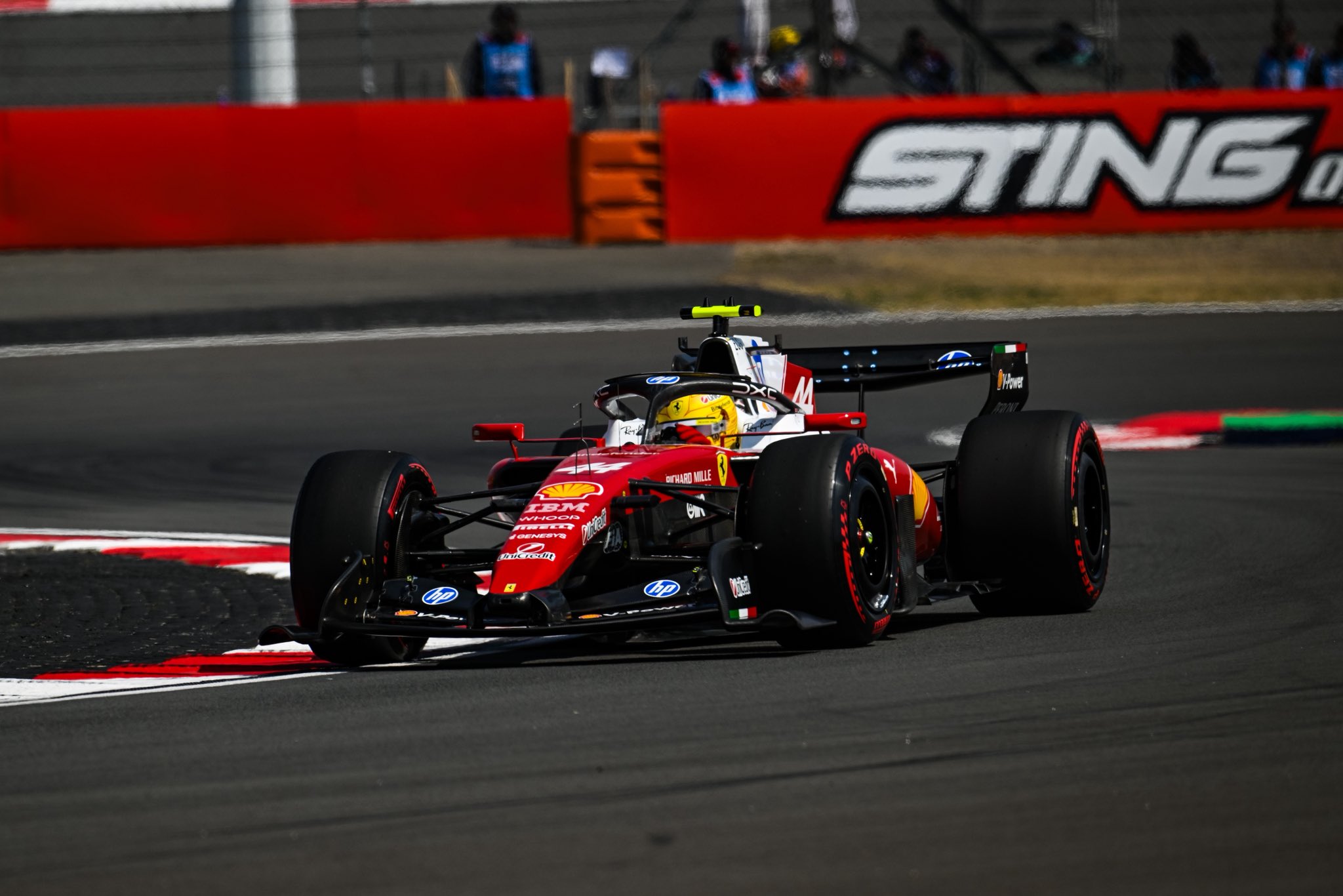 f1 lewis hamilton gp cina quali sprint ferrari