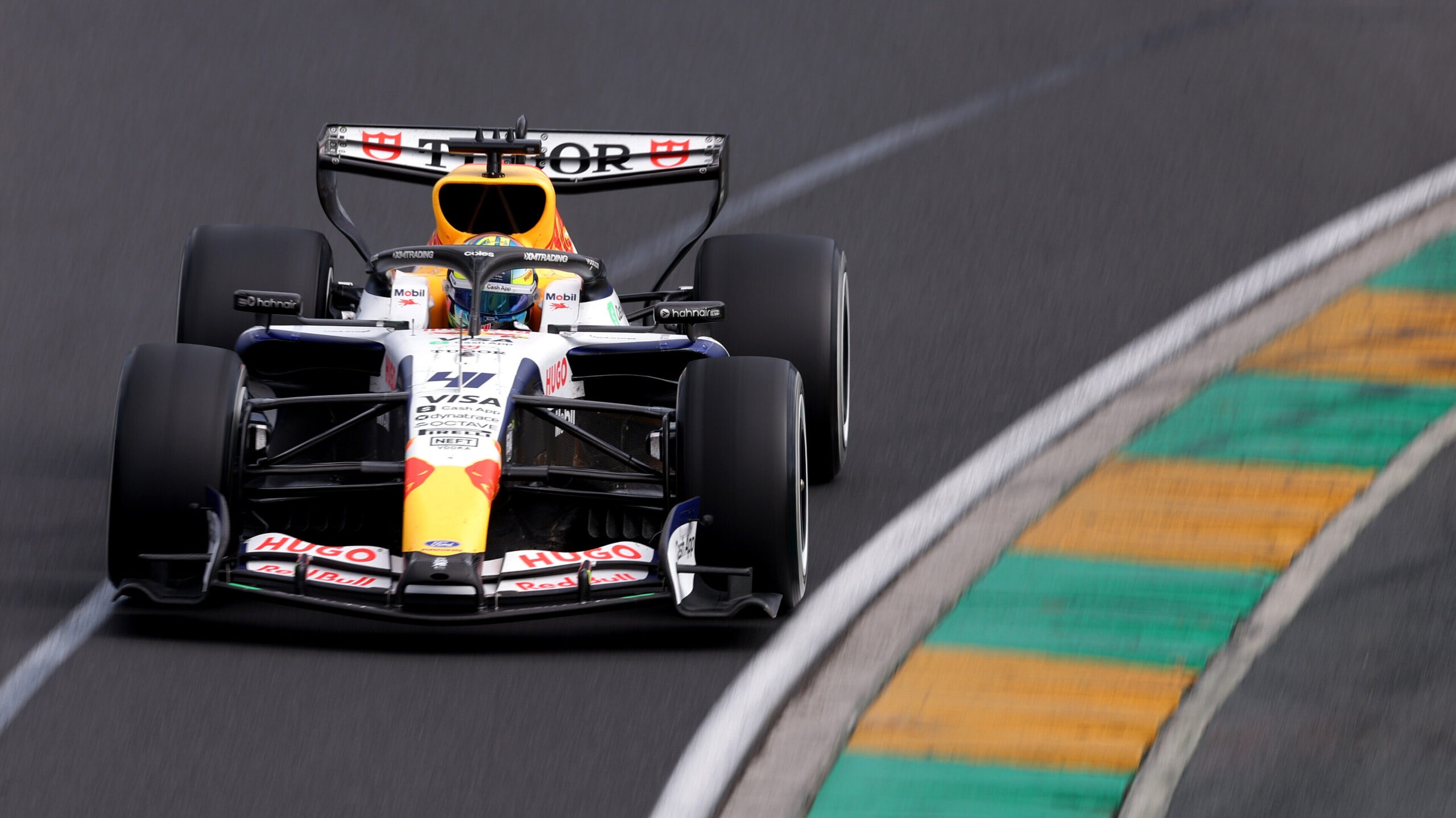 F1 | Arvid Lindblad, punti al debutto con Racing Bulls: "É stato fenomenale lottare con Hamilton".