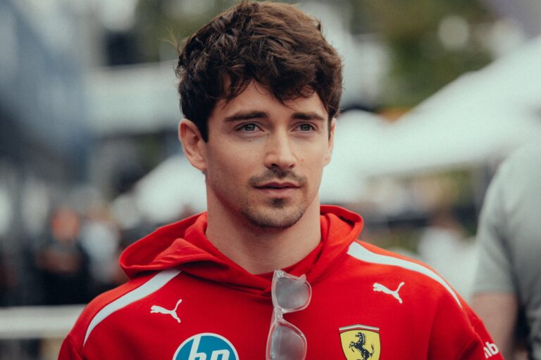 charles leclerc podio australia ferrari f1