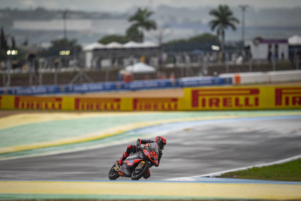 Qualifiche Moto3 in Brasile: pole position di Esteban, ma quante sorprese!