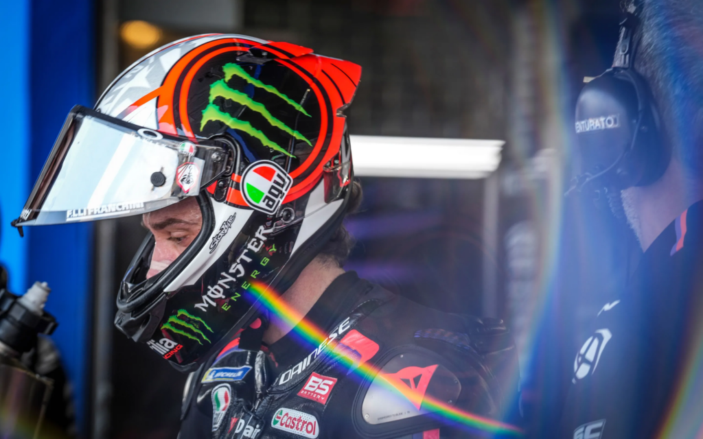 Bezzecchi nella STORIA! L'italiano scrive un nuovo record in MotoGP: ecco quale