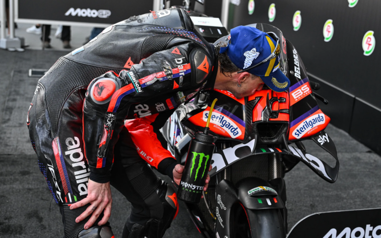 Bezzecchi nella STORIA! L’italiano scrive un nuovo record in MotoGP: ecco quale