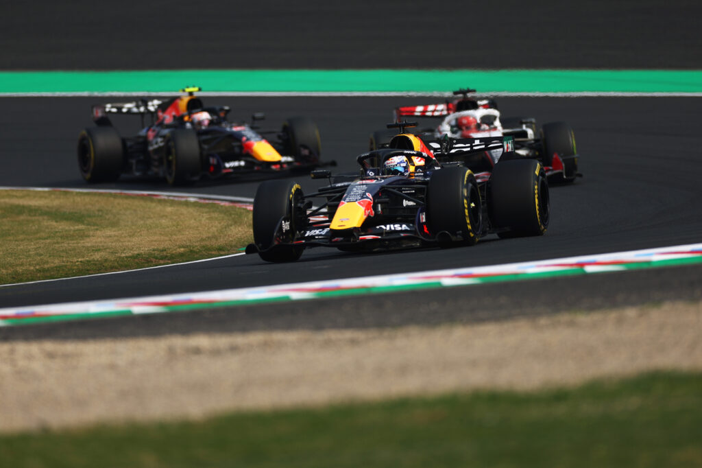 max verstappen diserta i test pirelli red bull test pirelli suzuka