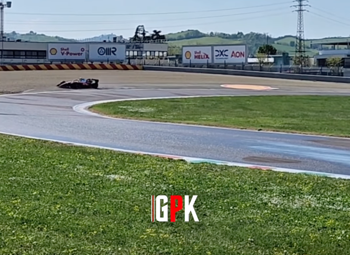VIDEO - Hamilton in ghiaia a Fiorano: le immagini del fuori pista dell'inglese