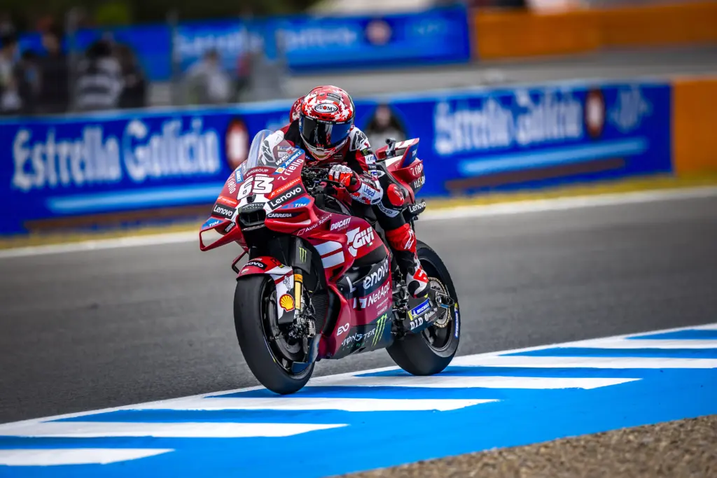 Bagnaia svela: "Problema tecnico sul davanti, non si ripeterà. Ducati sta..."