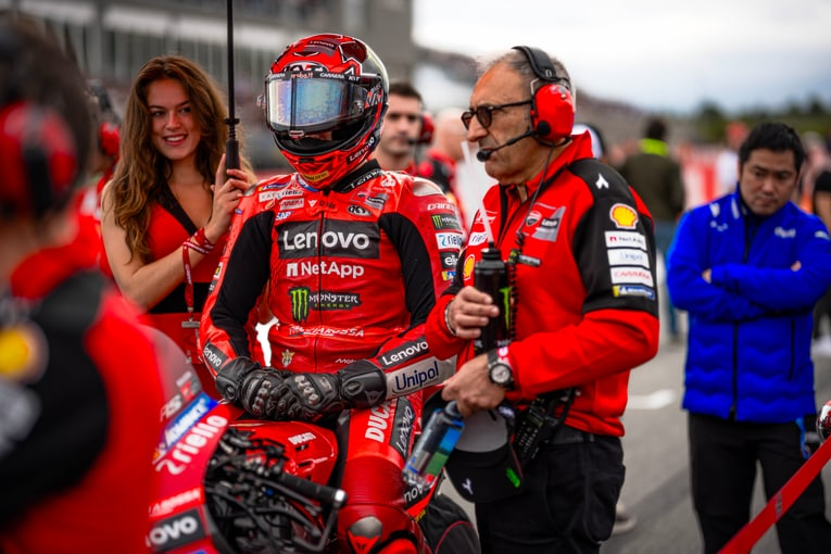 Bulega fuori dalla MotoGP? Il sogno si complica: ecco il motivo