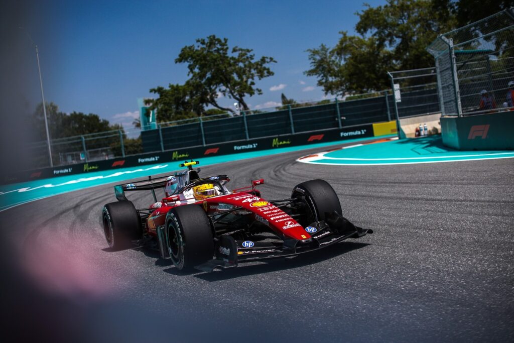 Ferrari, Hamilton: "Pensavo fossimo più forti, voglio essere ancora ottimista"