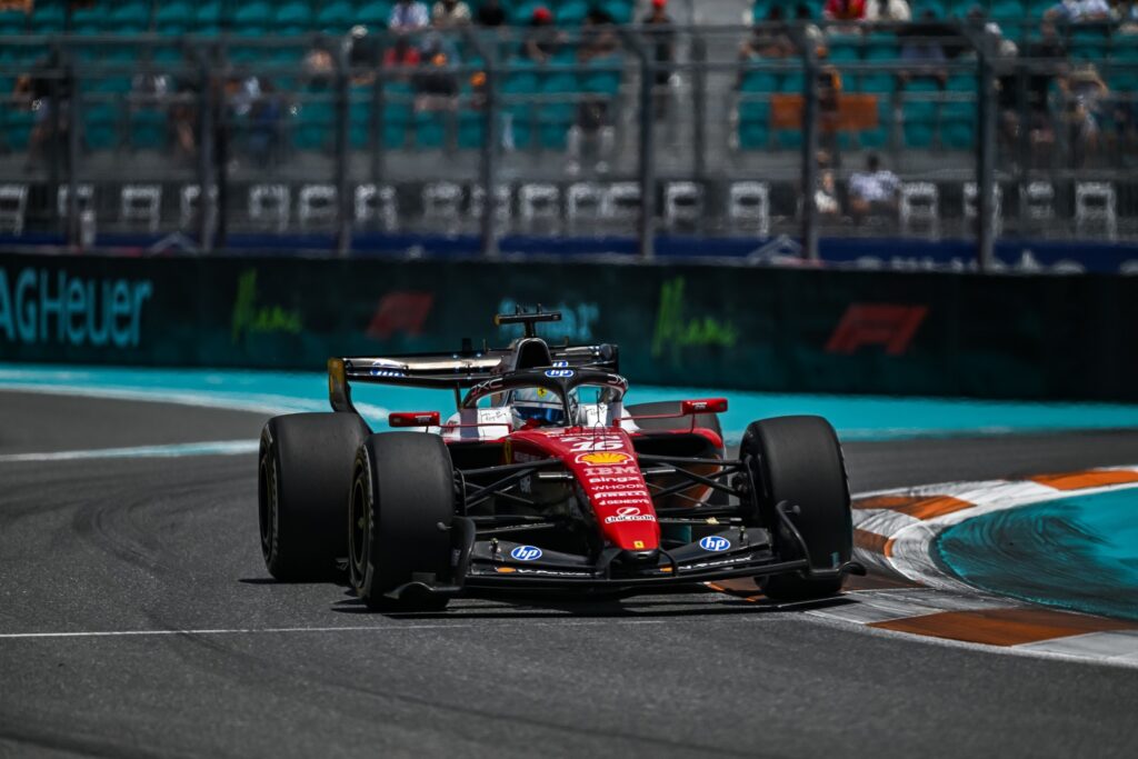 f1-leclerc-show-nei-team-radio-miami-sprint  charles leclerc team radio