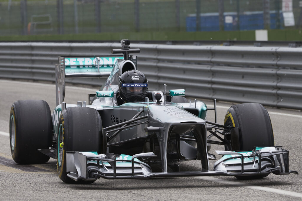 f1 aldo costa ferrari ti taglia la testa