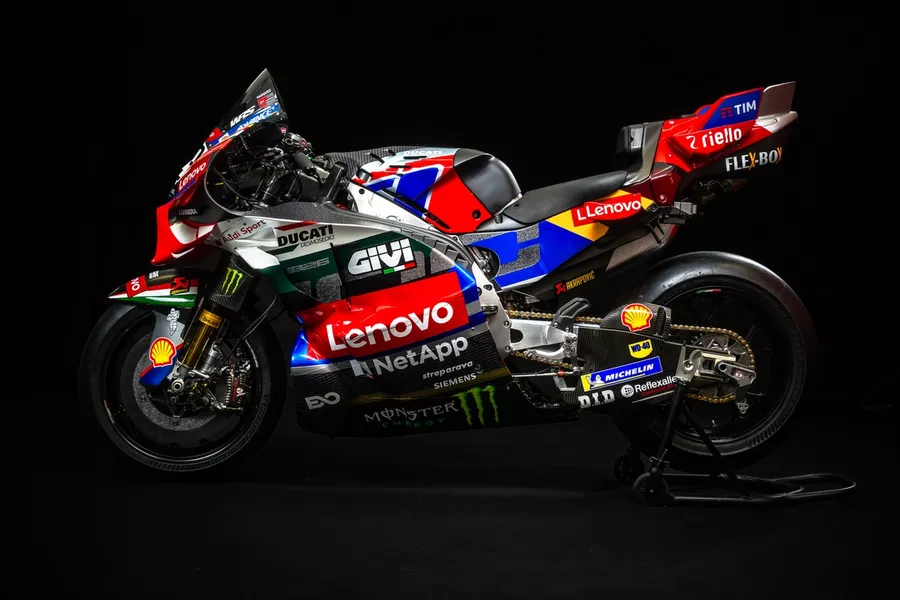 Ducati unveils special Mugello livery (PHOTOS)