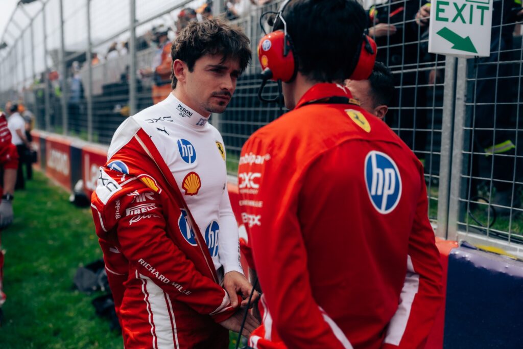 leclerc-rinnova-con-ferrari-rinnovo-contratto